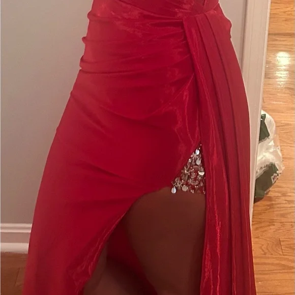 Red Strapless Embellished Gown - Picture 4 of 6